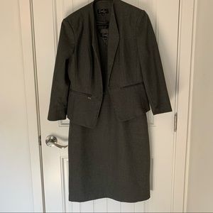 Gray Women's Emily 2 pcs Set Sleeveless Dress & Jacket